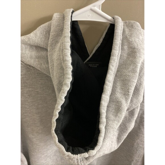 NBA Celtics Men’s Gray Small Hoodie - Picture 4 of 8